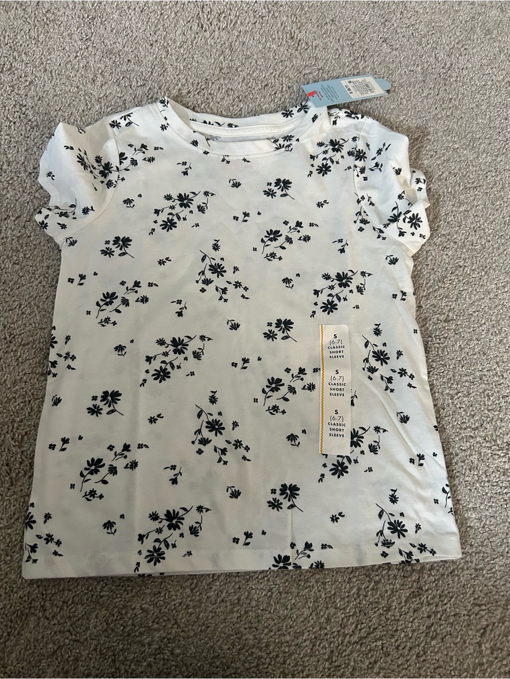 Cat & Jack Small Black and White Floral T-Shirt NWT